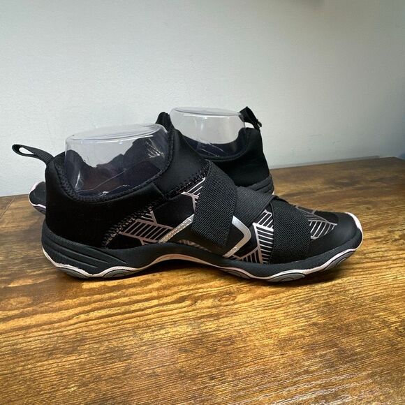 Jambu Shoes Womens 8 Black Oklahoma Vegan Criss Cross hook and Loop Closure - Picture 5 of 10